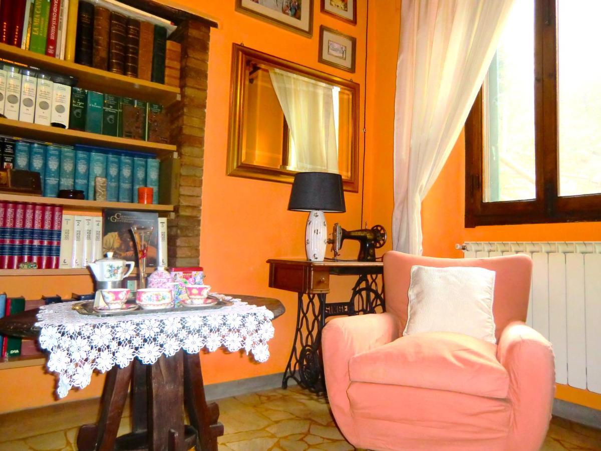 Bed and Breakfast Ex-Mulino Pontevecchio Pelago Esterno foto