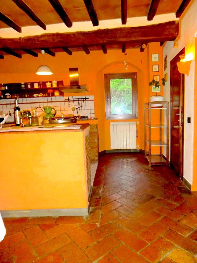 Bed and Breakfast Ex-Mulino Pontevecchio Pelago Esterno foto