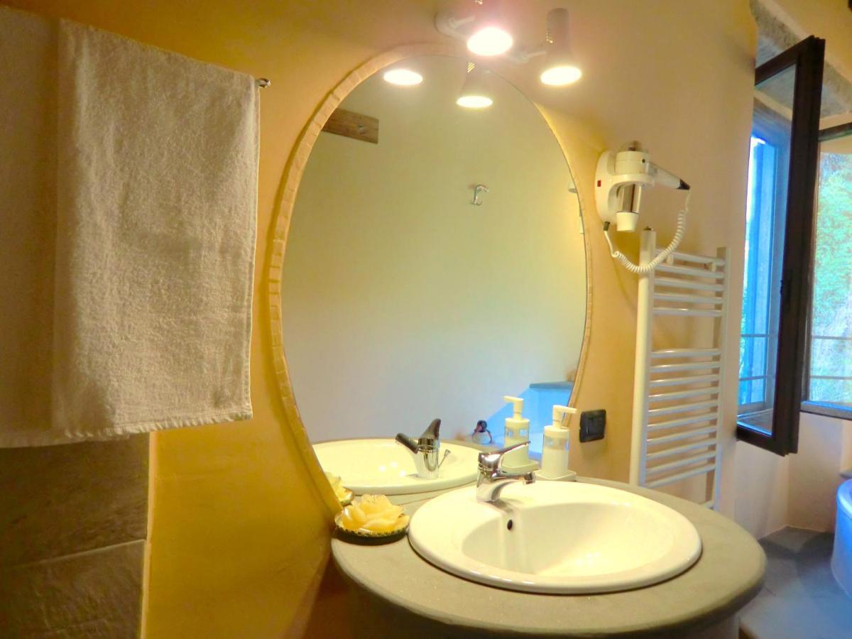 Bed and Breakfast Ex-Mulino Pontevecchio Pelago Esterno foto