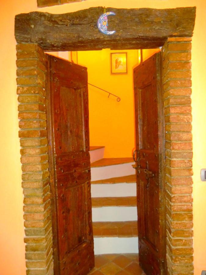 Bed and Breakfast Ex-Mulino Pontevecchio Pelago Esterno foto